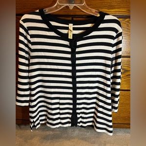 White Stag 3/4 sleeve striped top.